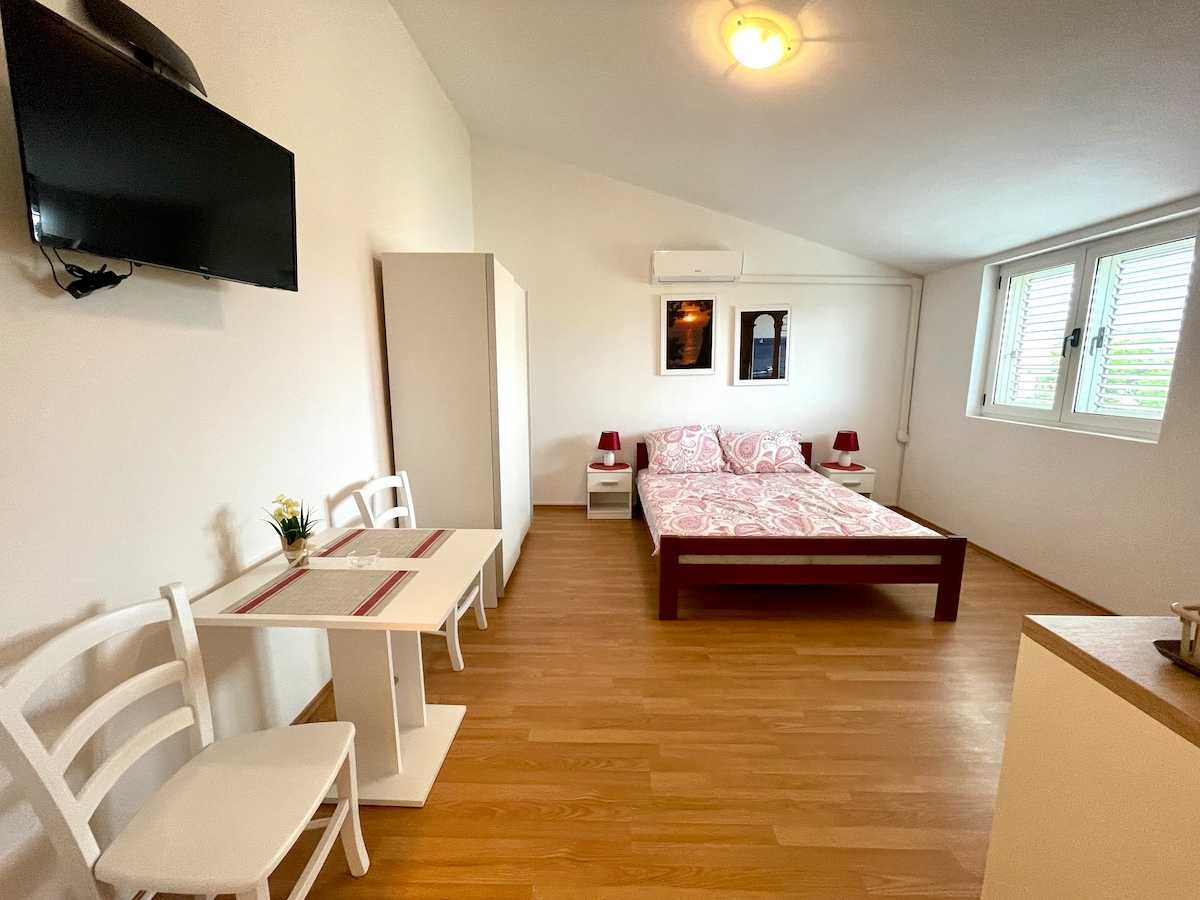 Studio apartman Julie 8