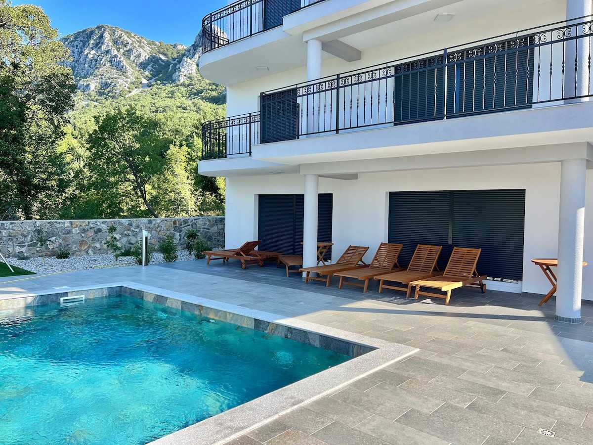 Villa Hidden Gem