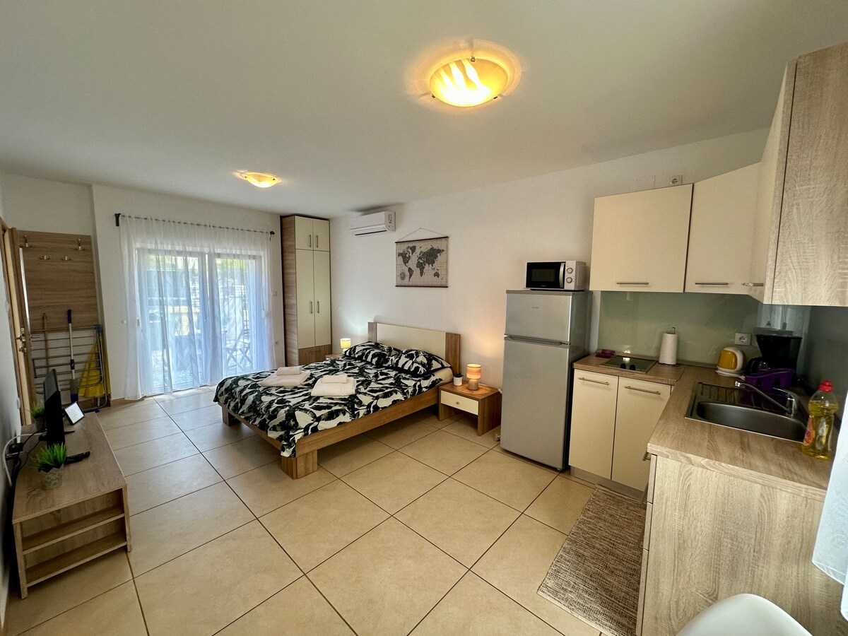 Studio apartman Easy