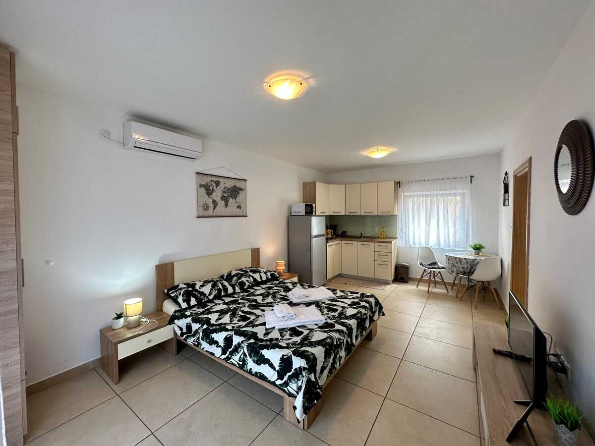 Studio apartman Easy