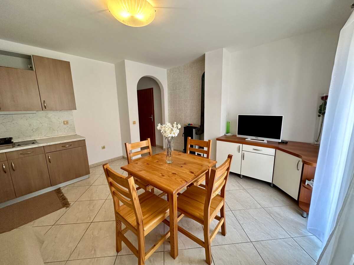 Apartman Velvet Vista 3