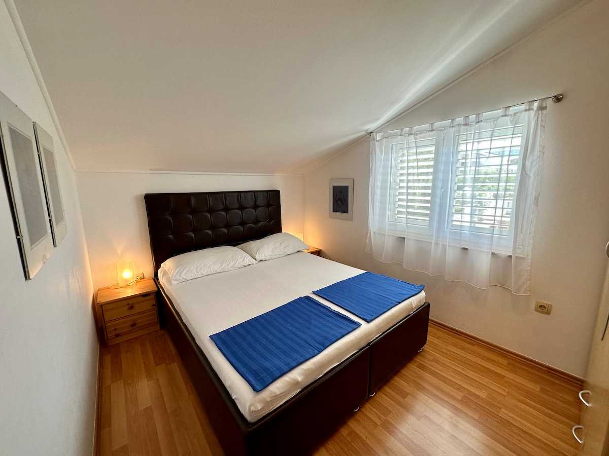 Apartment Velvet Vista 5