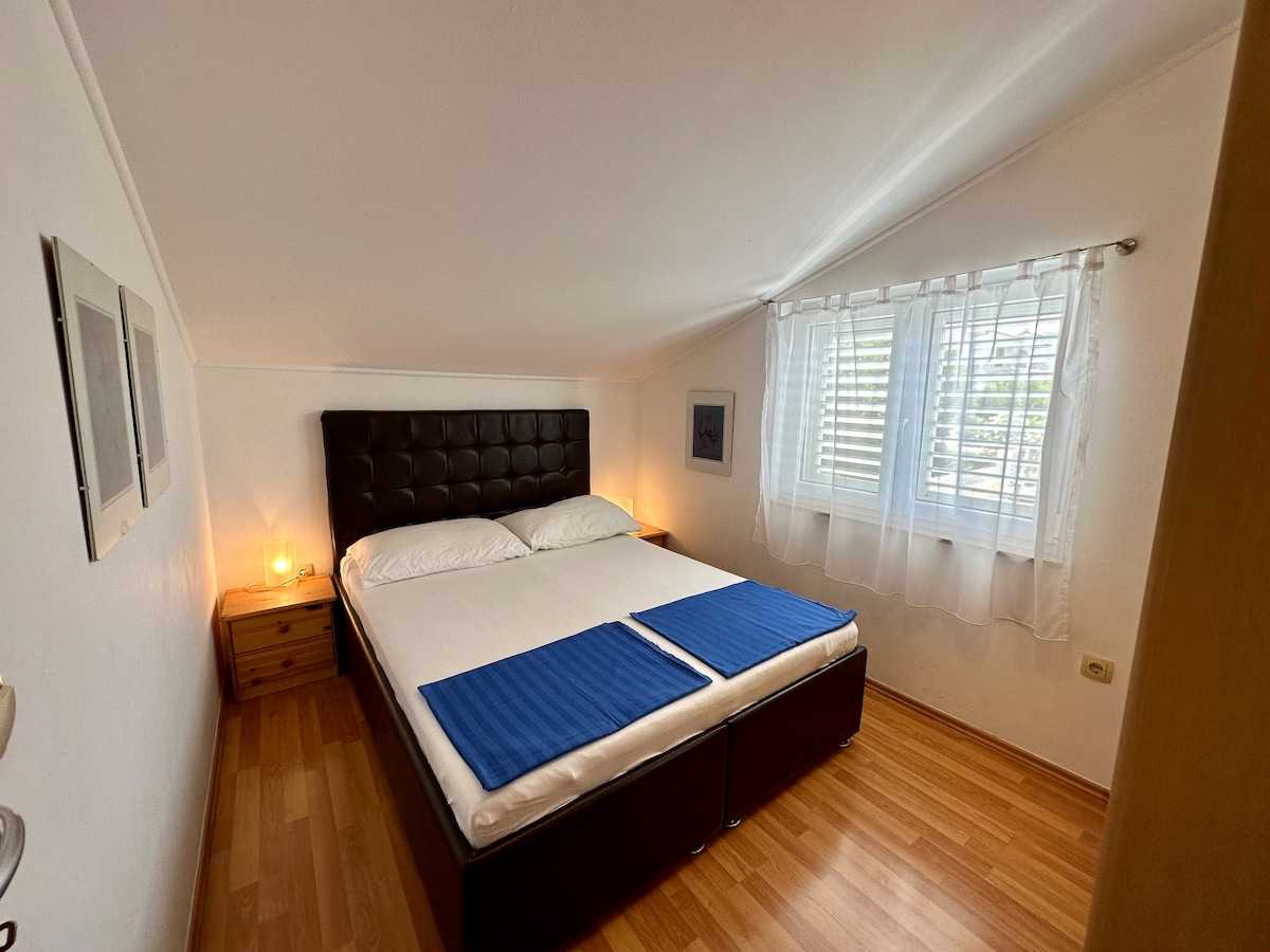 Apartment Velvet Vista 5