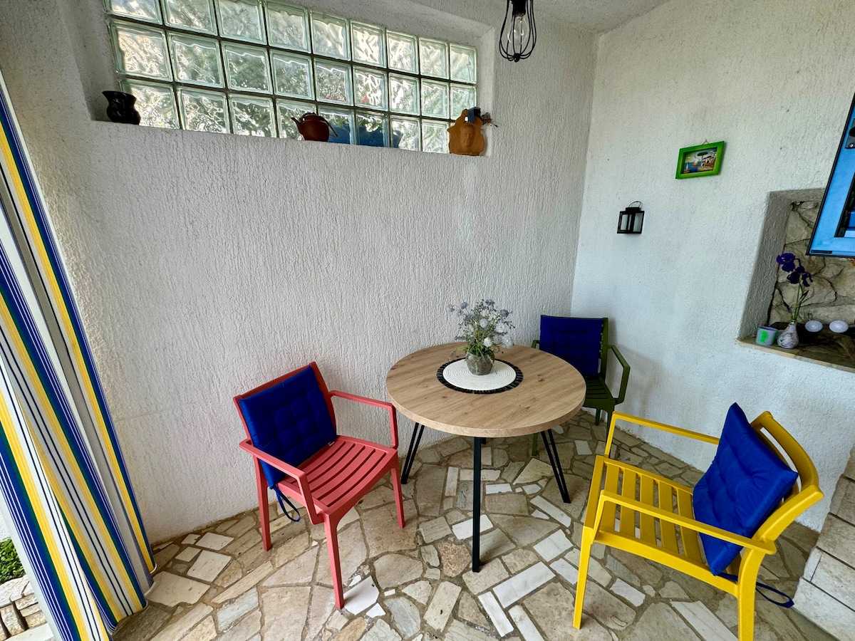 Apartment Bura