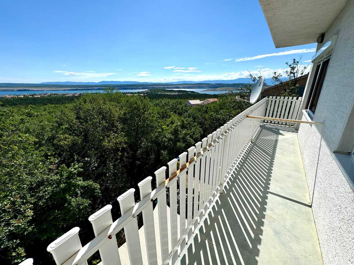 Apartman Lora 2