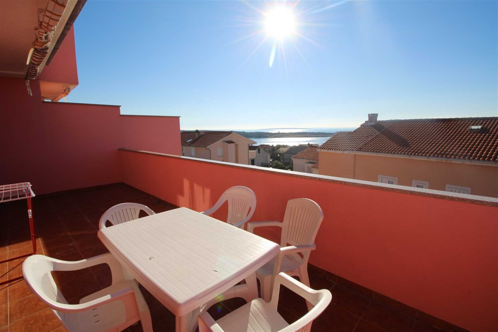 Image of Zeus Apartment 3 with sea view