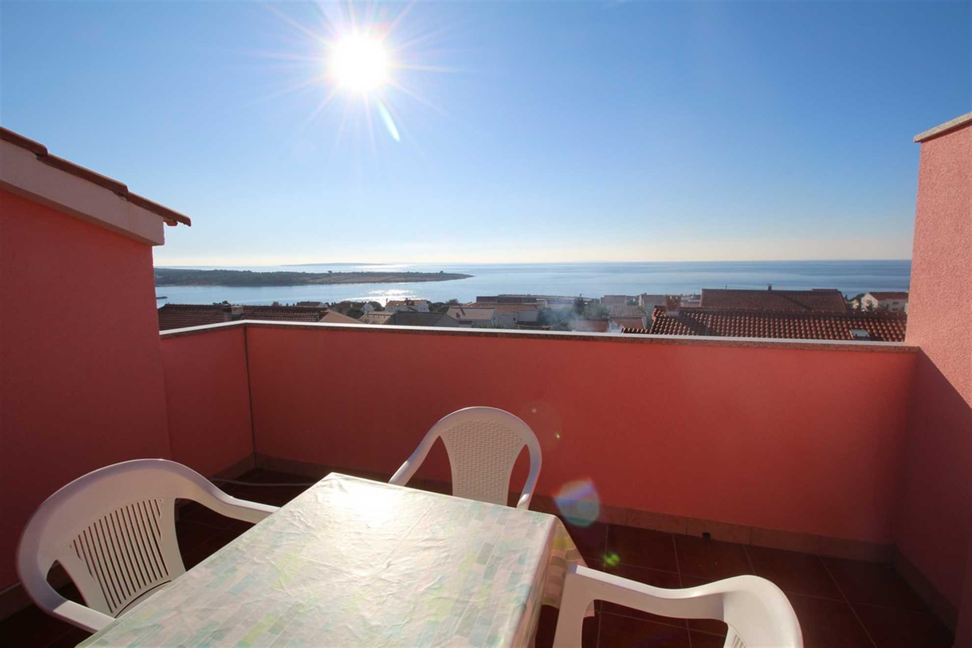 Image of Zeus Apartment 6 with sea view