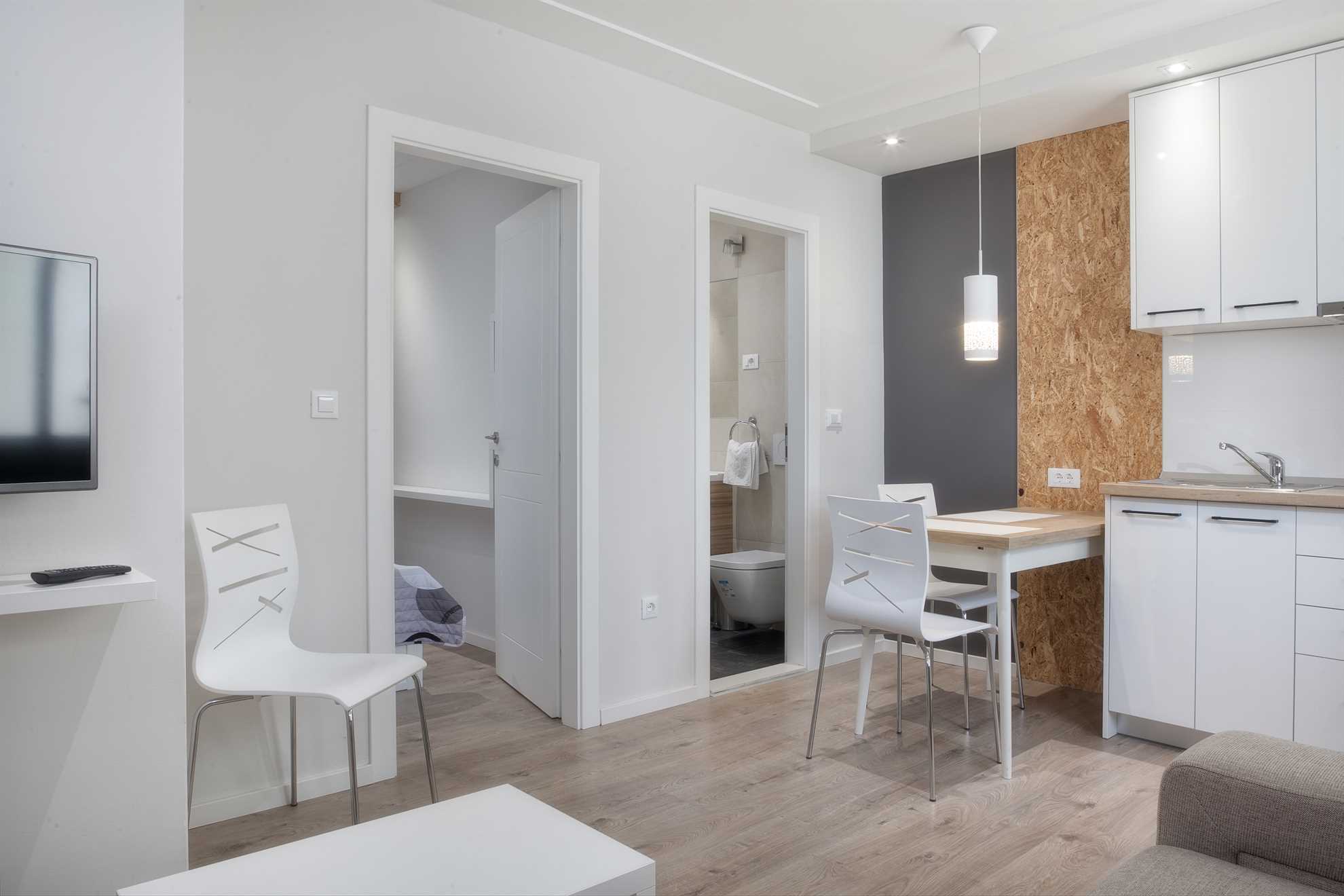 Apartment Jurić 2+1 with terrace