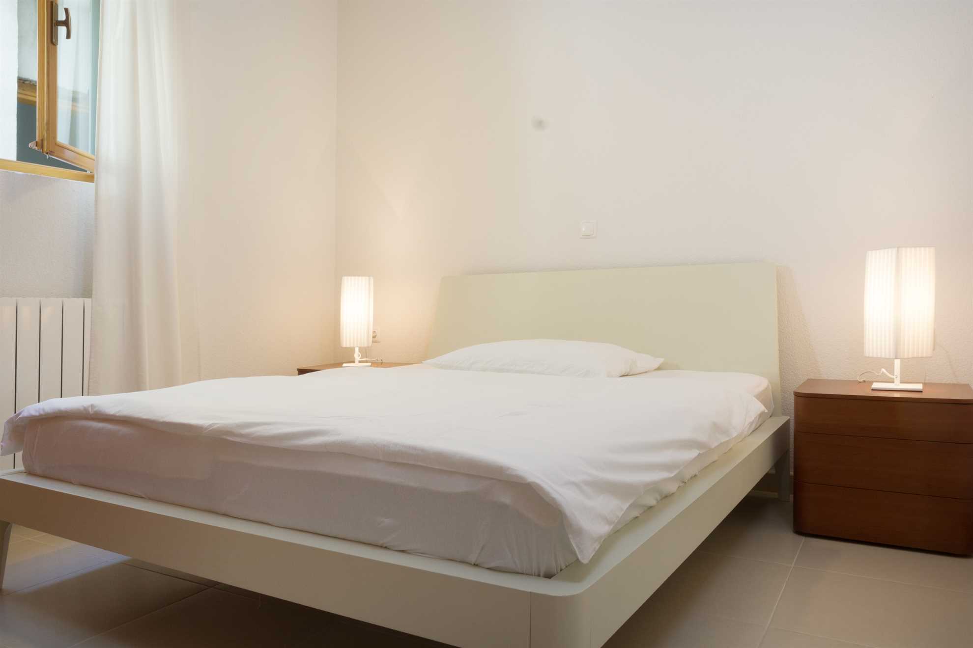 Modern Center Apartment