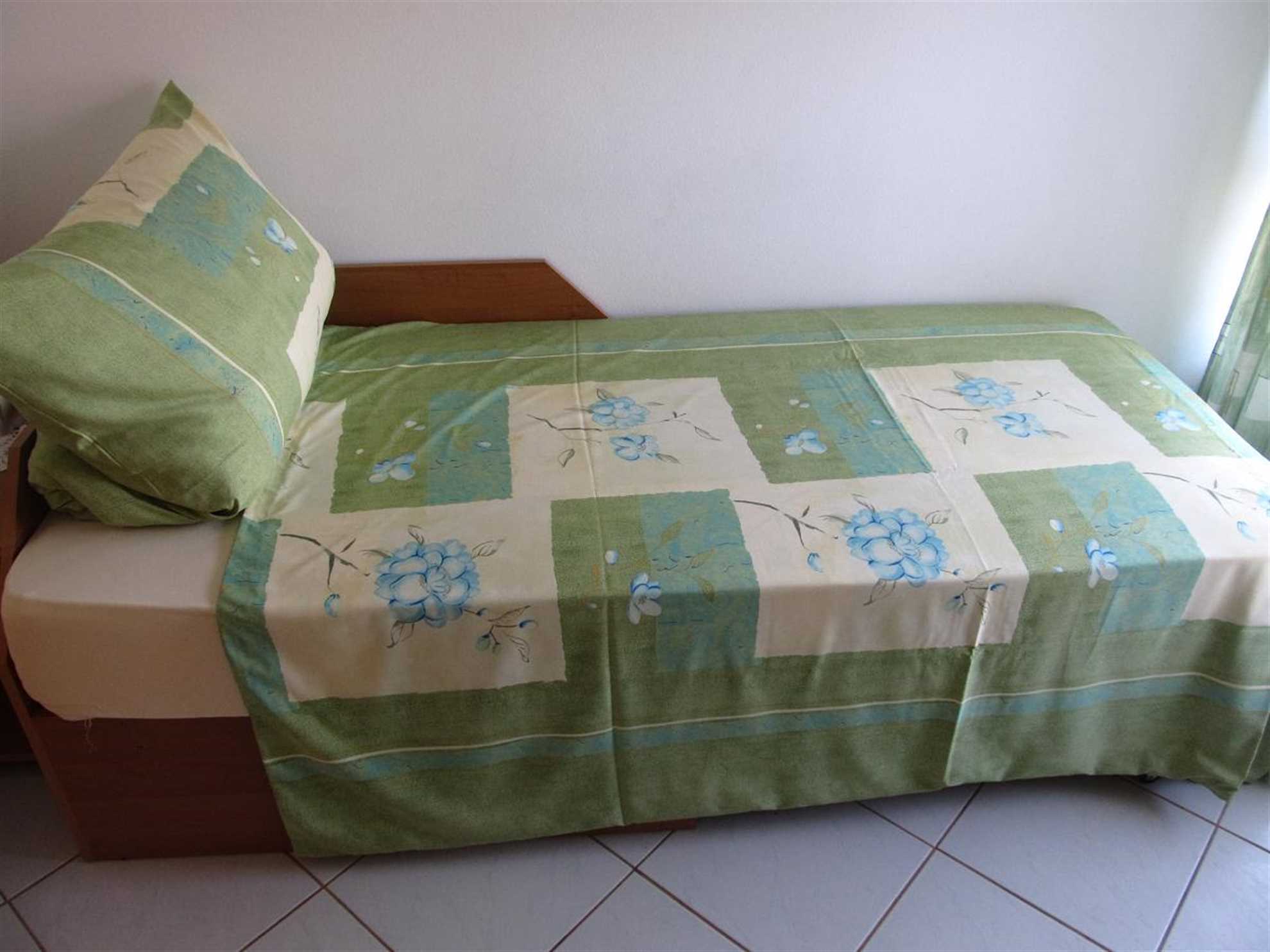 Apartman u Banjolama, pogodan za obitelji, pogled na more, klima uređaj, WiFi, roštilj, do 5 osoba