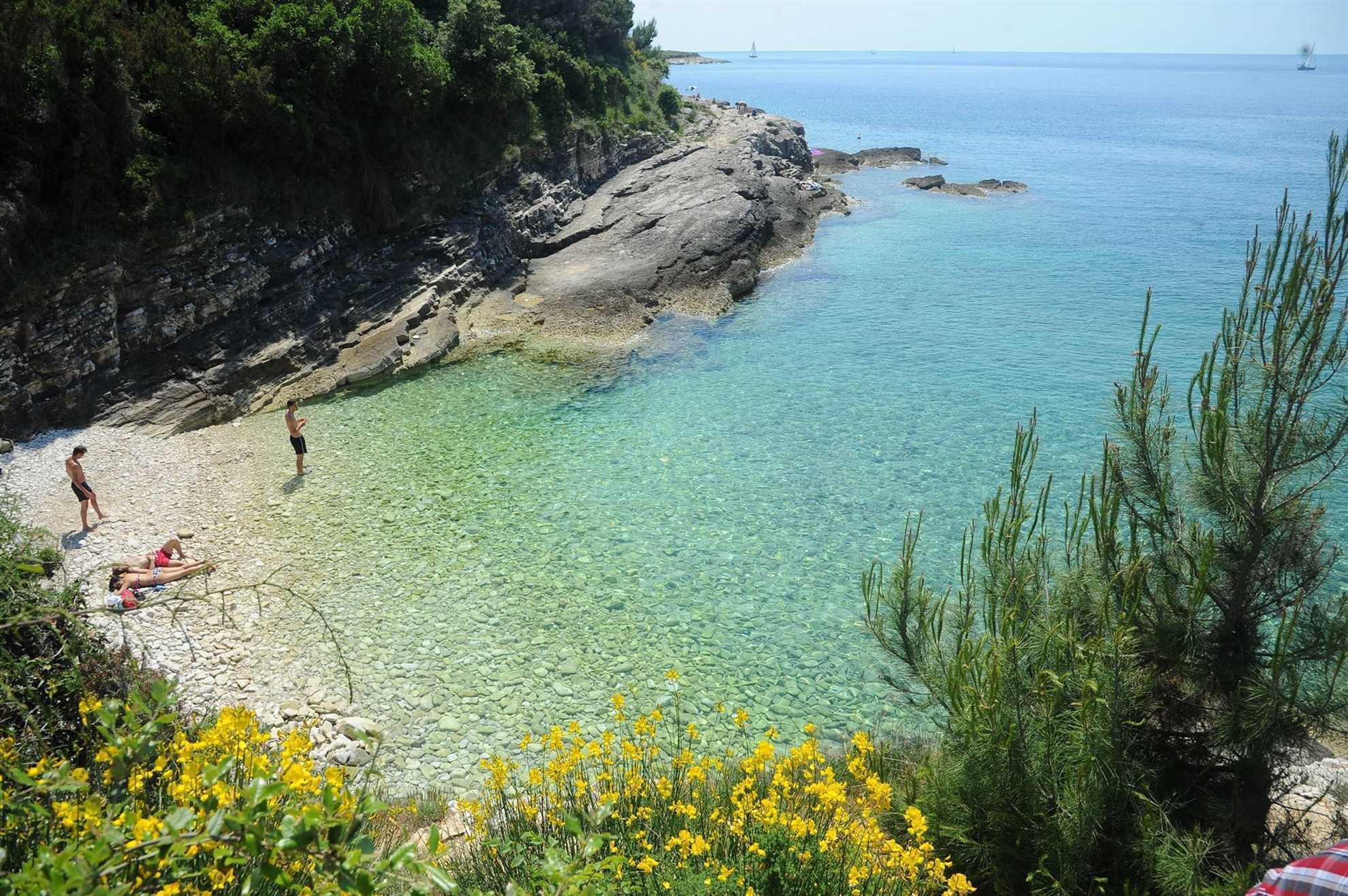 Apartman u Banjolama, pogodan za obitelji, pogled na more, klima uređaj, WiFi, roštilj, do 5 osoba