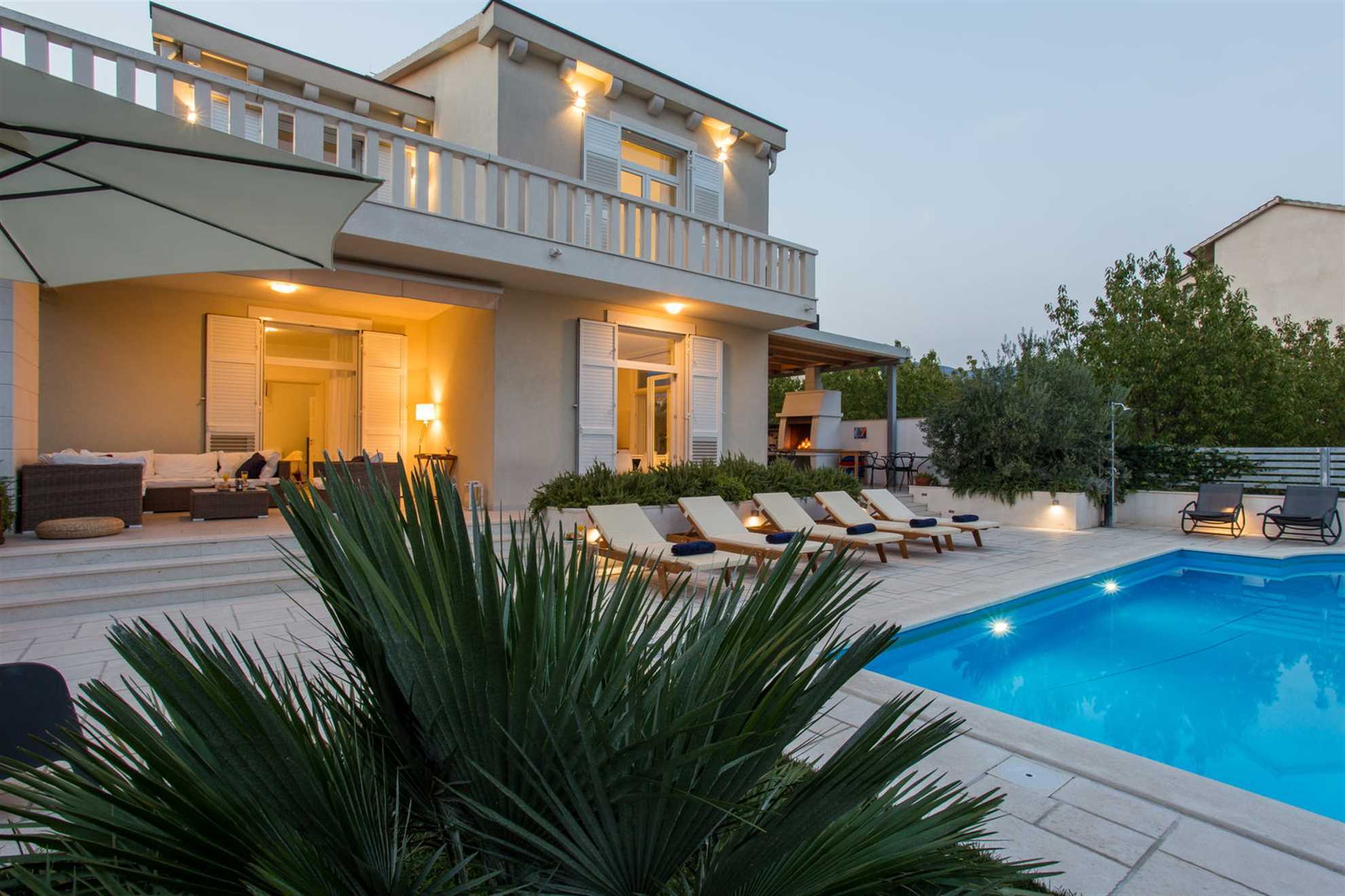 Image of Luxury Villa Night and Day with Pool