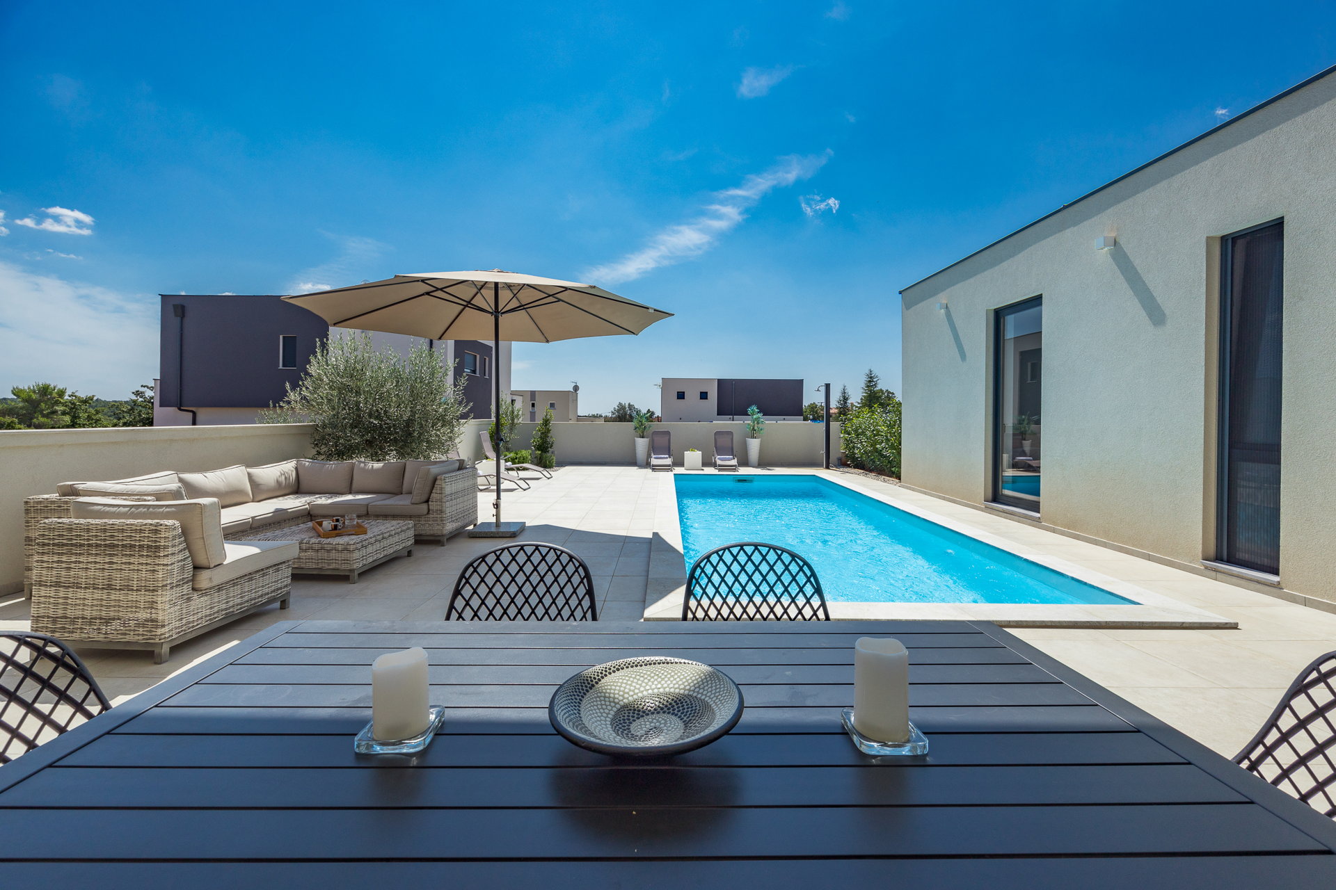 Villa Bella Bianca with Pool