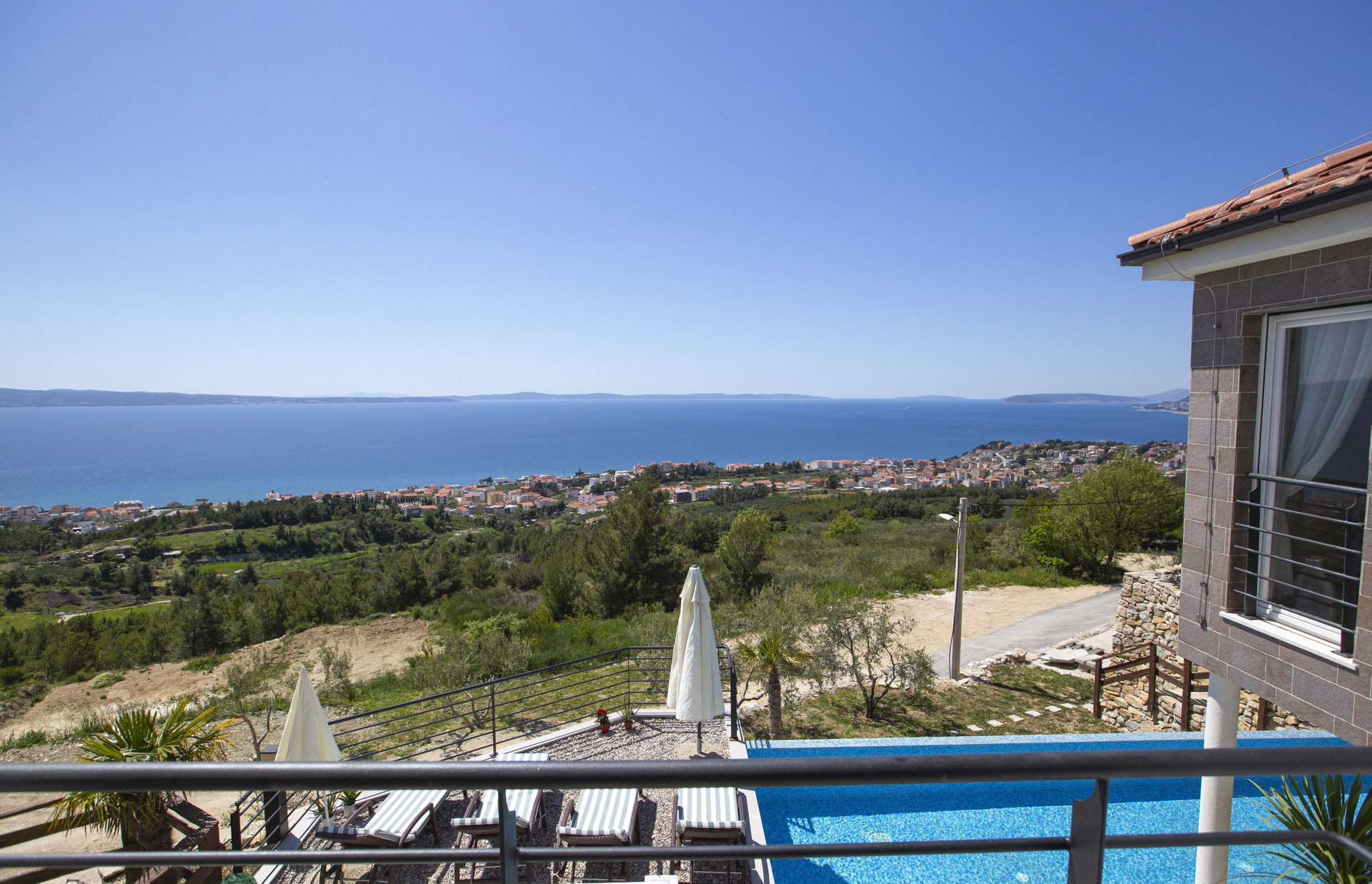Luxury Villa White Velvet with Pool