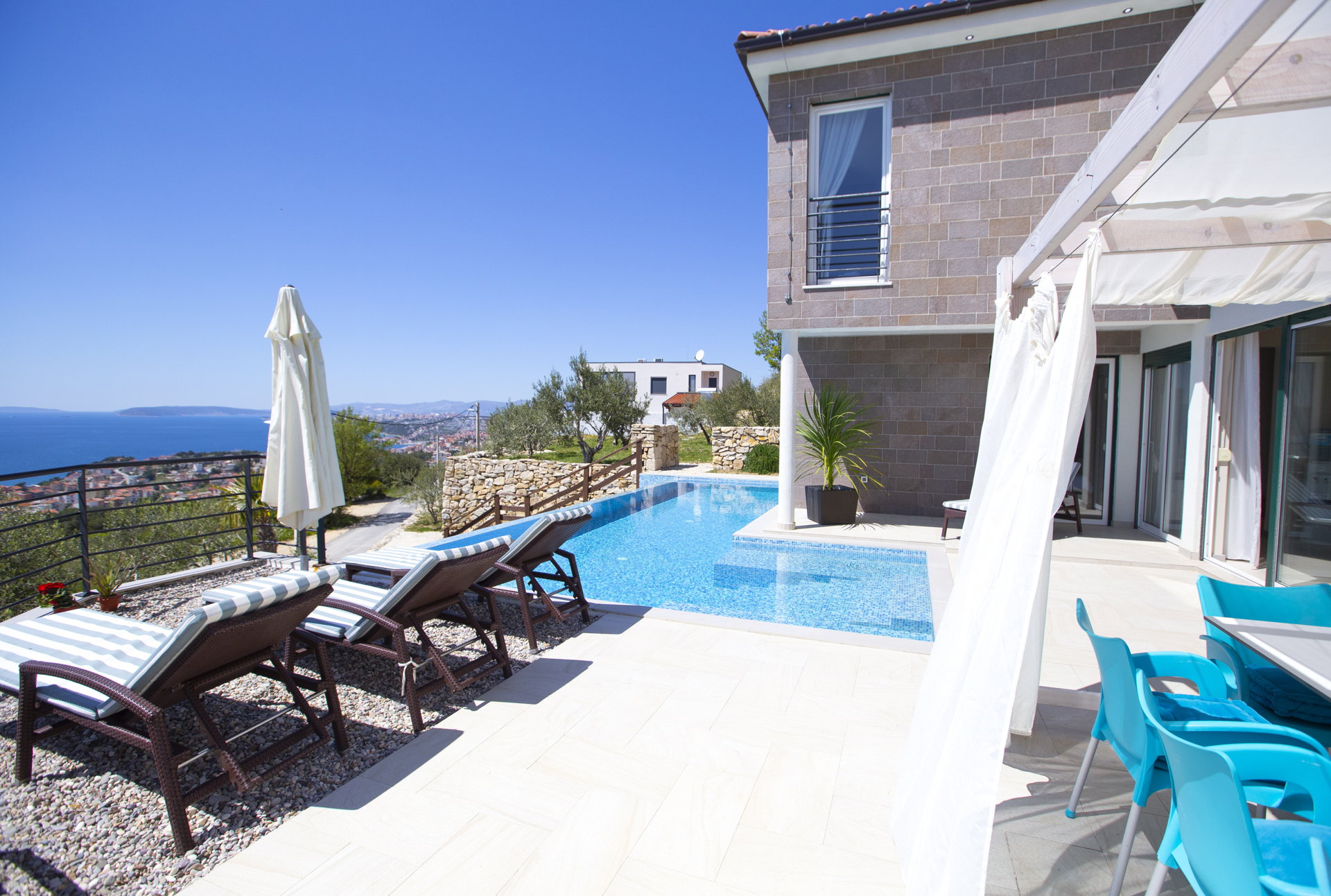 Luxury Villa White Velvet with Pool