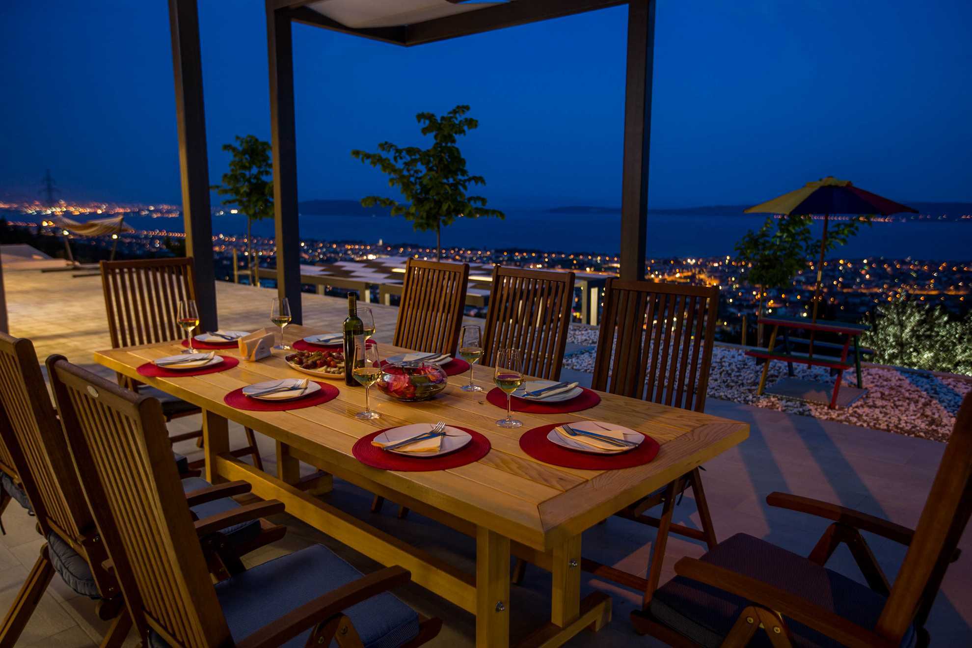 Luxury Villa Grand View with Swimming Pool