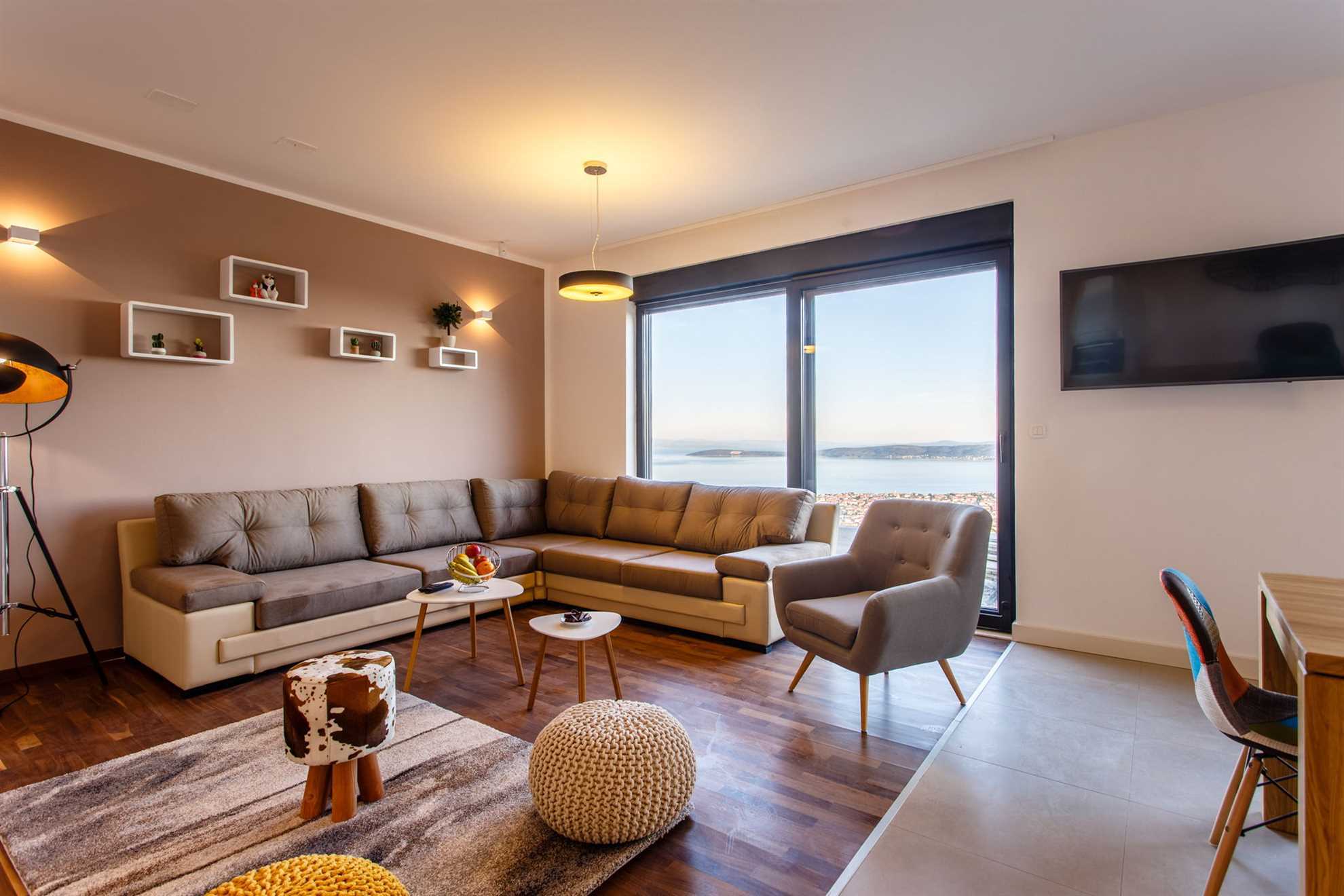 Luxury Villa Grand View with Swimming Pool