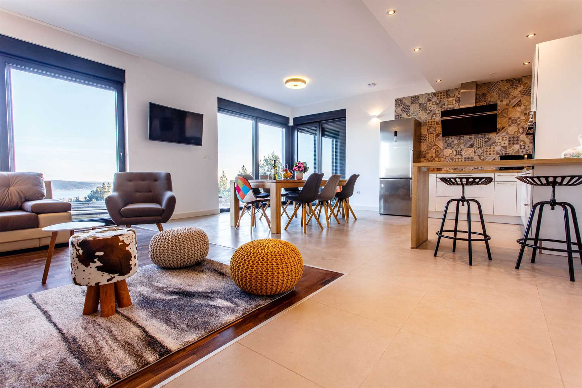 Luxury Villa Grand View with Swimming Pool