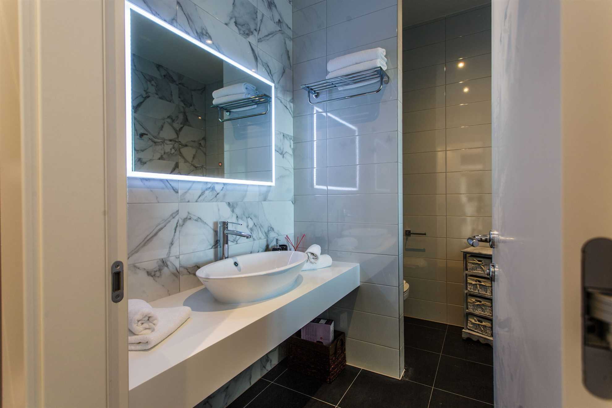 Luxury Villa Grand View with Swimming Pool