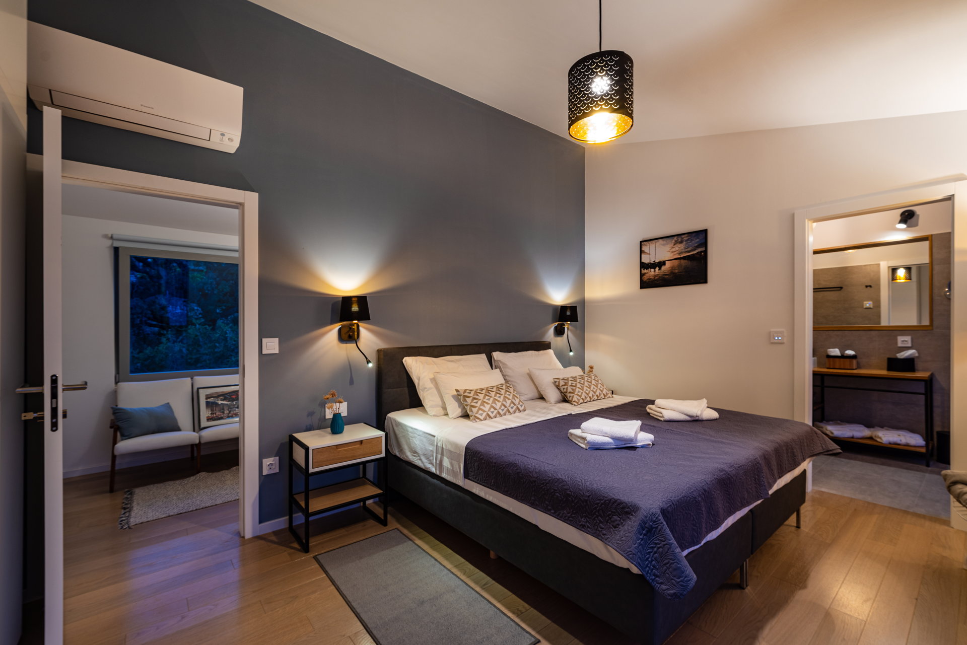 Villa Hypnotic with Pool