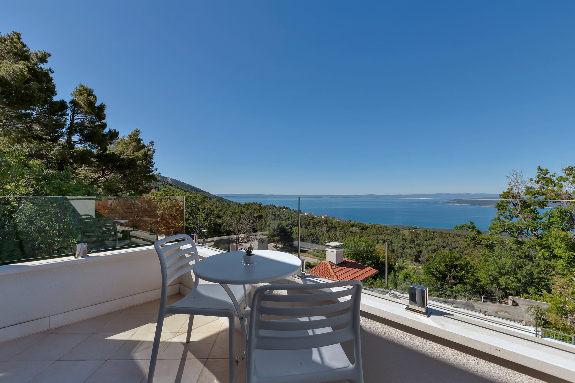 Villa Simply White with Pool