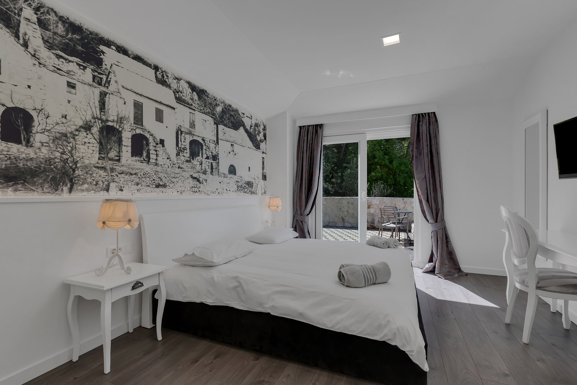 Villa Simply White with Pool