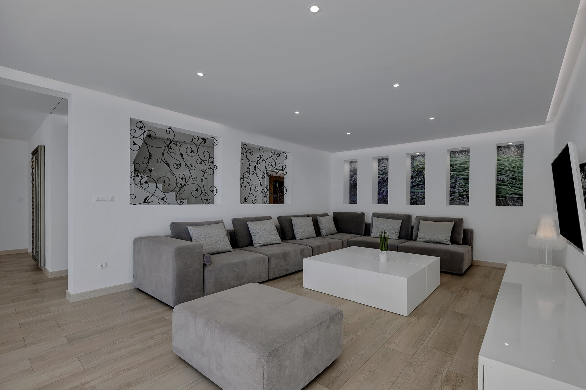Villa Simply White with Pool