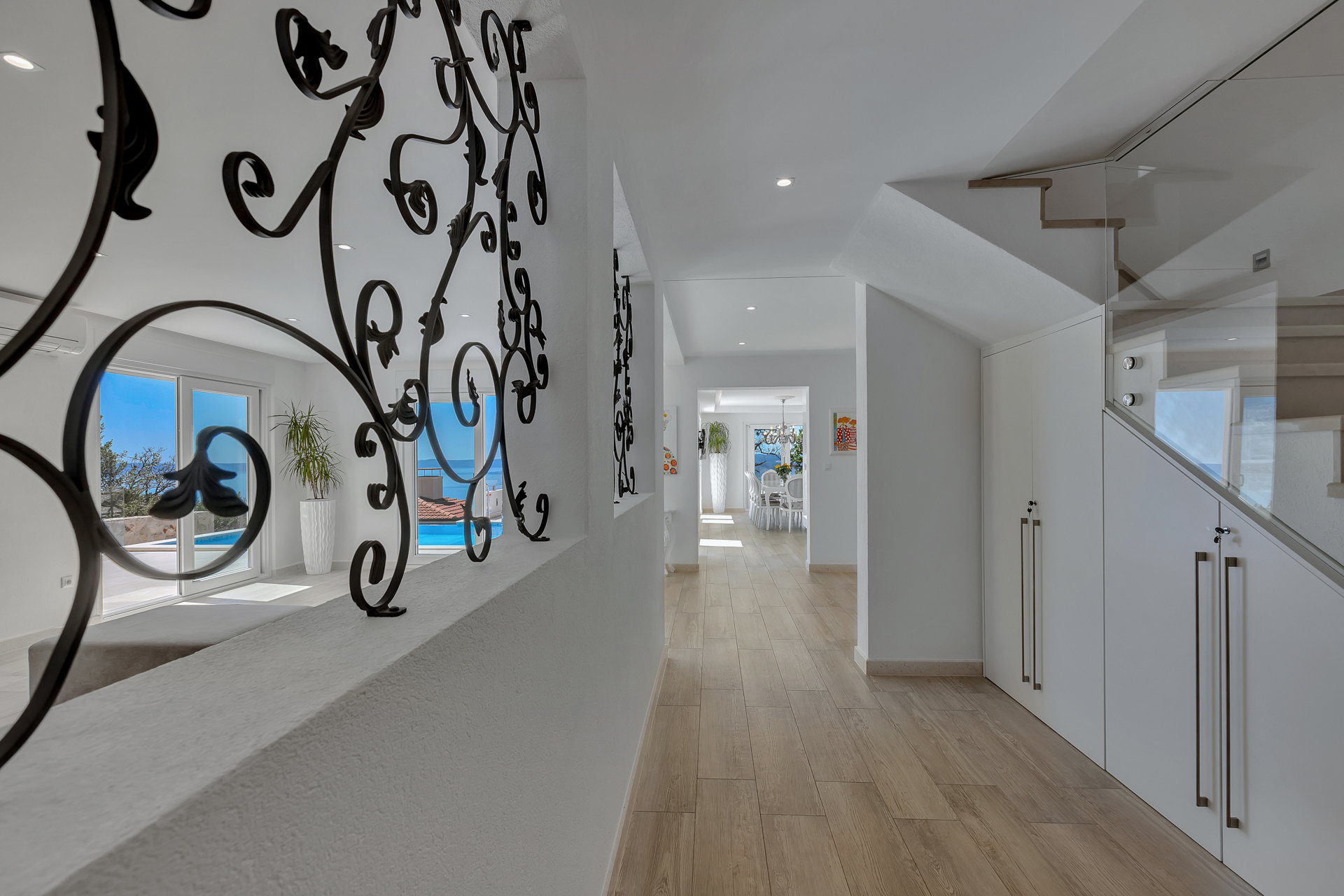 Villa Simply White with Pool