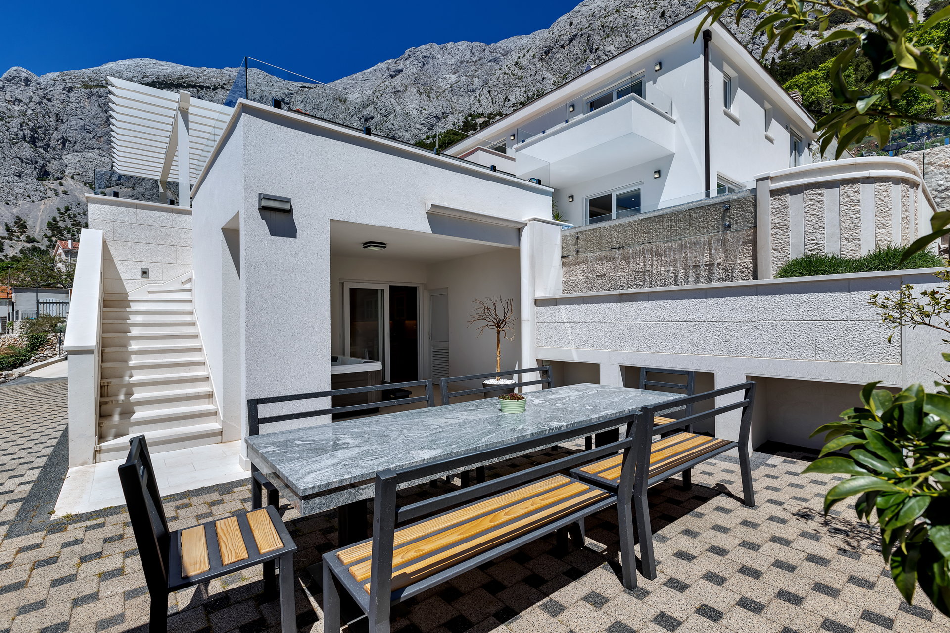 Villa Simply White with Pool