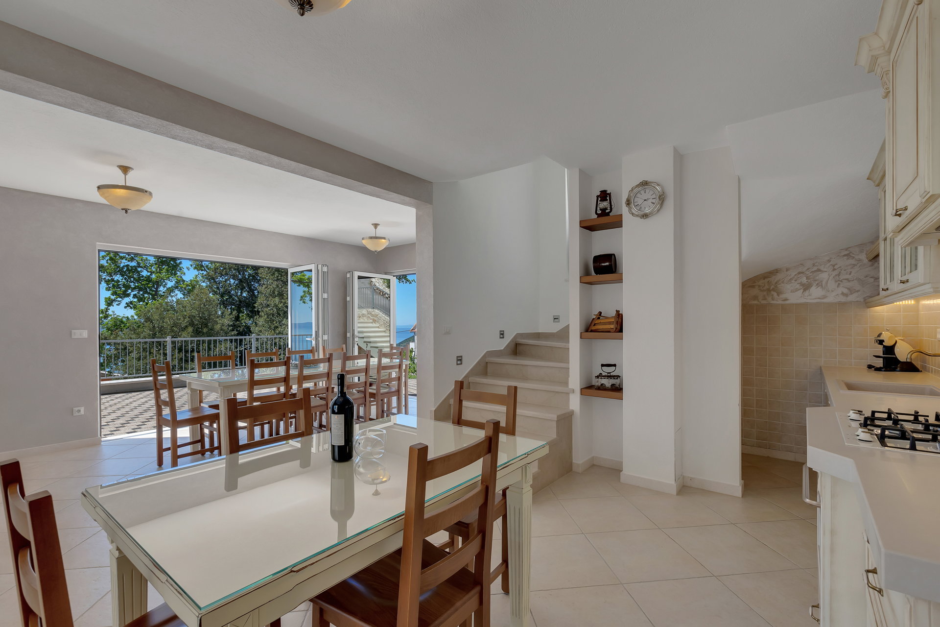 Villa Simply White with Pool