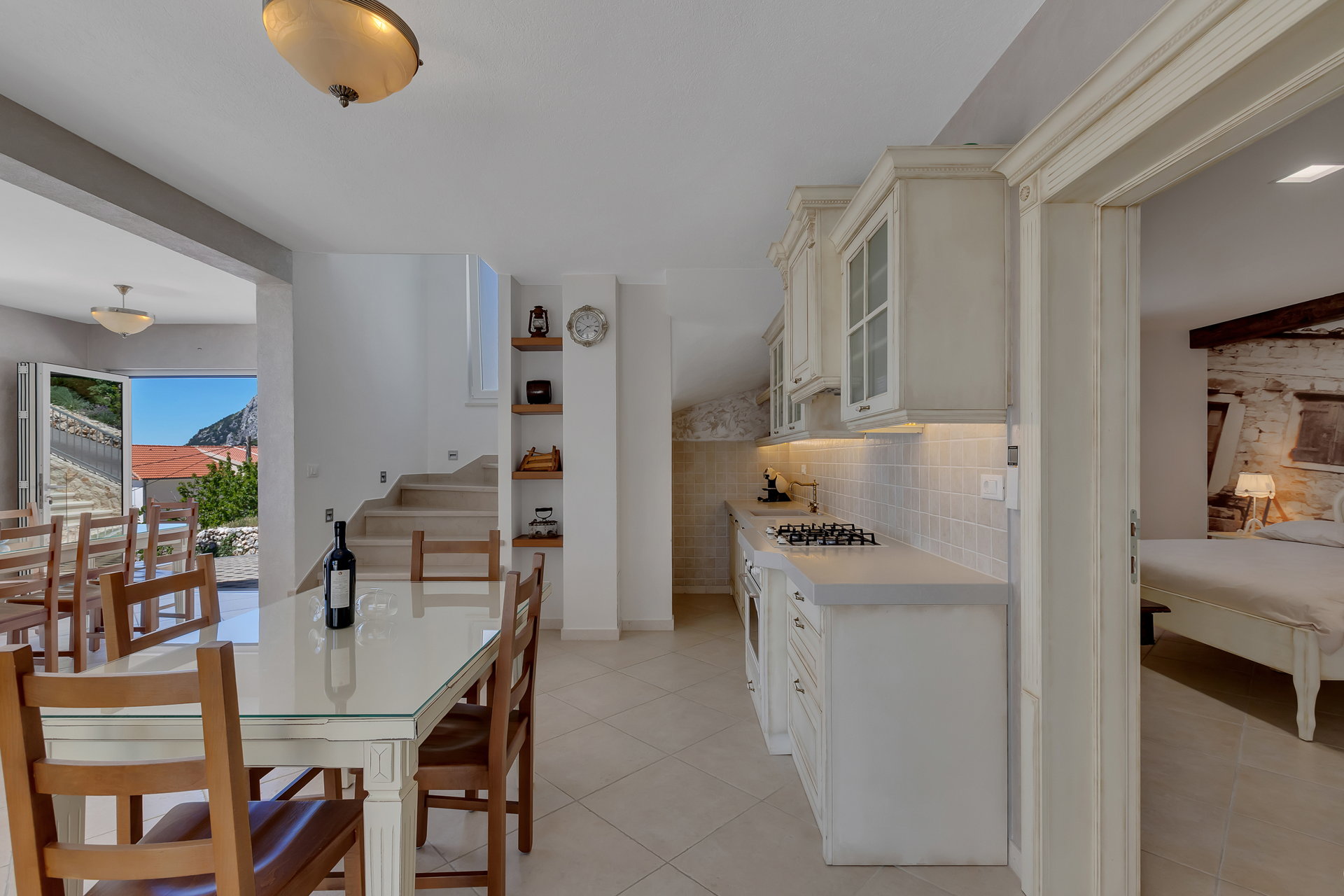 Villa Simply White with Pool