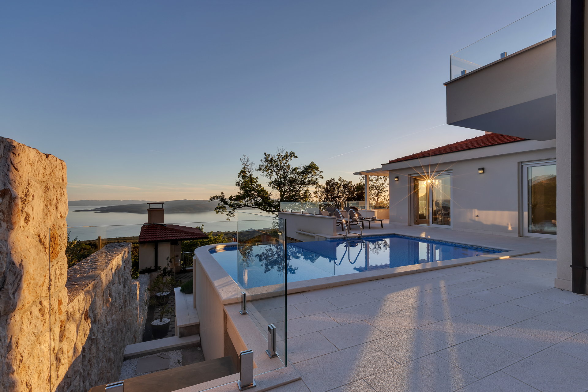 Villa Simply White with Pool