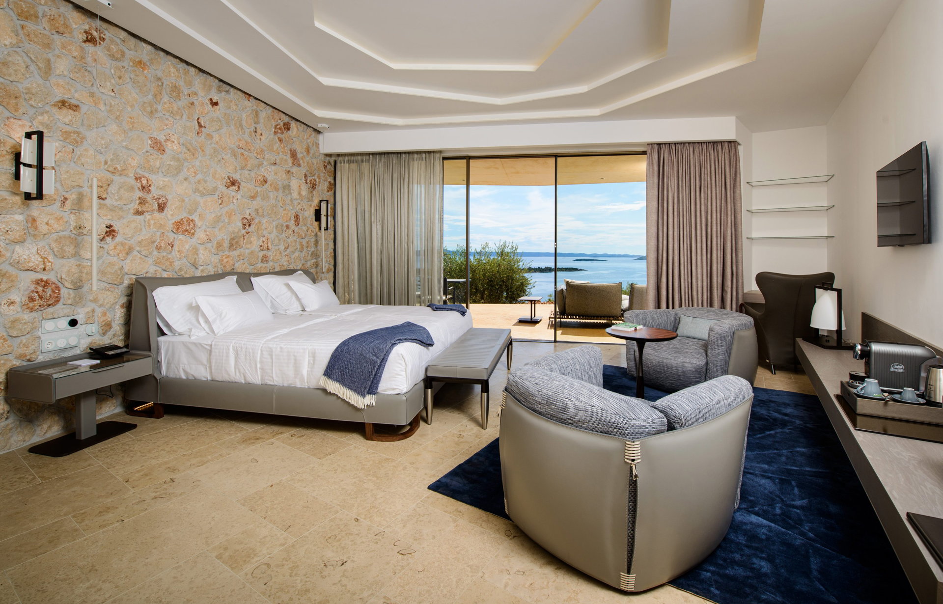 Luxury Villa Nai with Pool