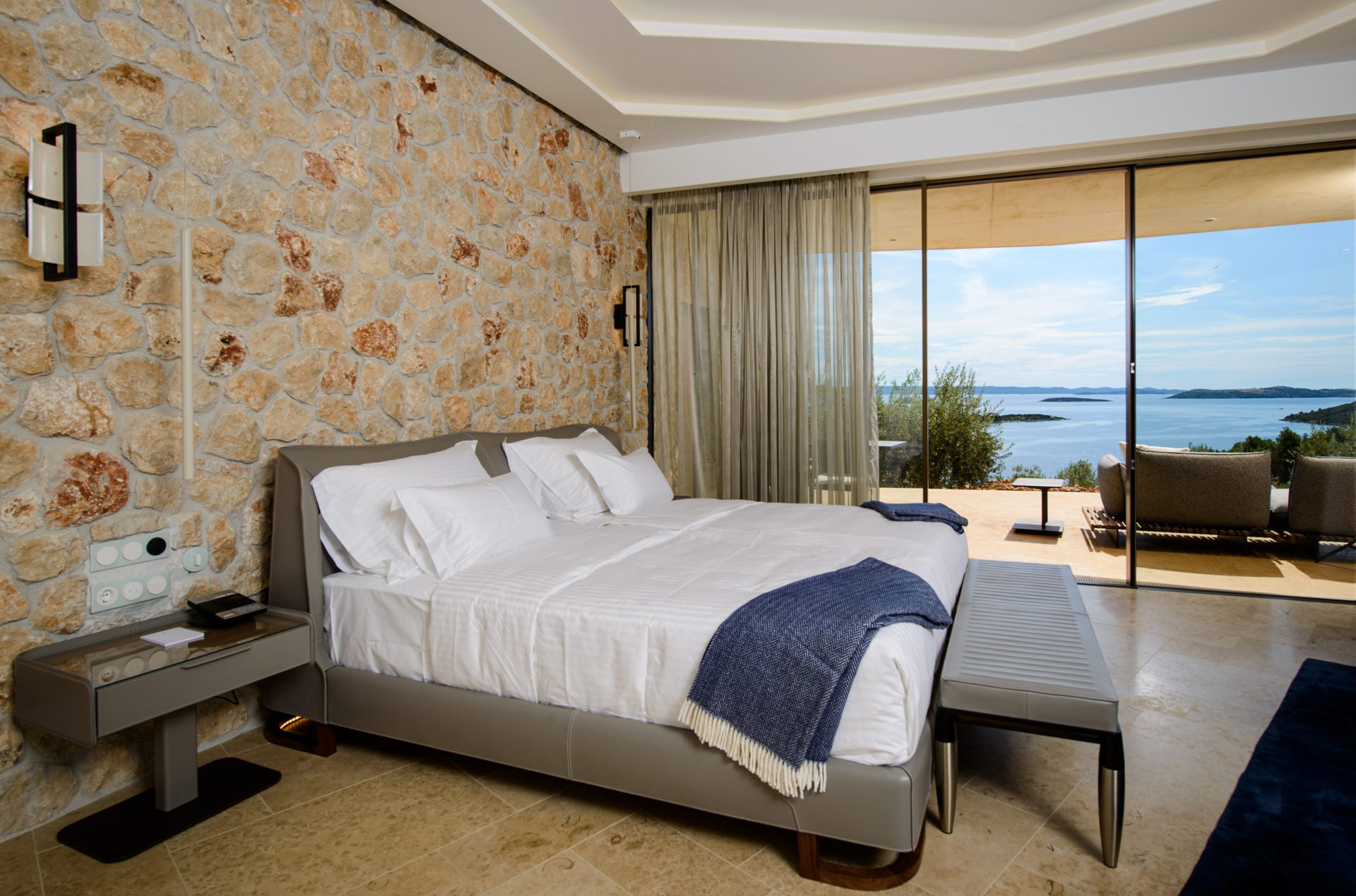 Luxury Villa Nai with Pool