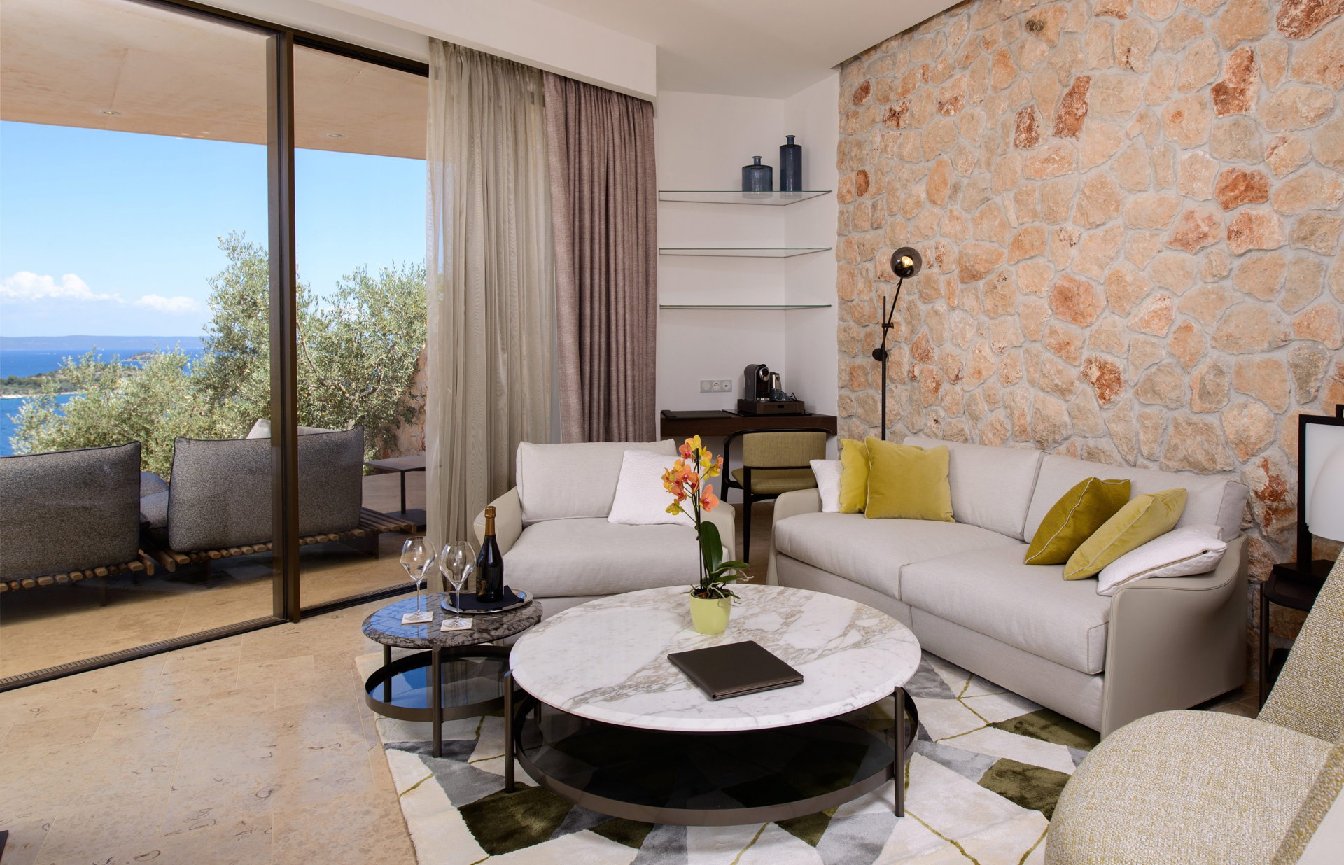Luxury Villa Nai with Pool