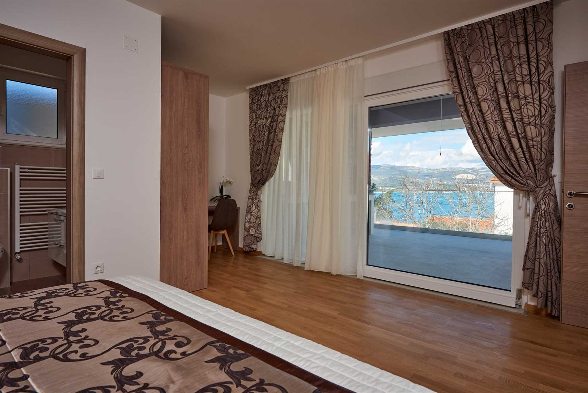 Villa Summer Breeze with Pool
