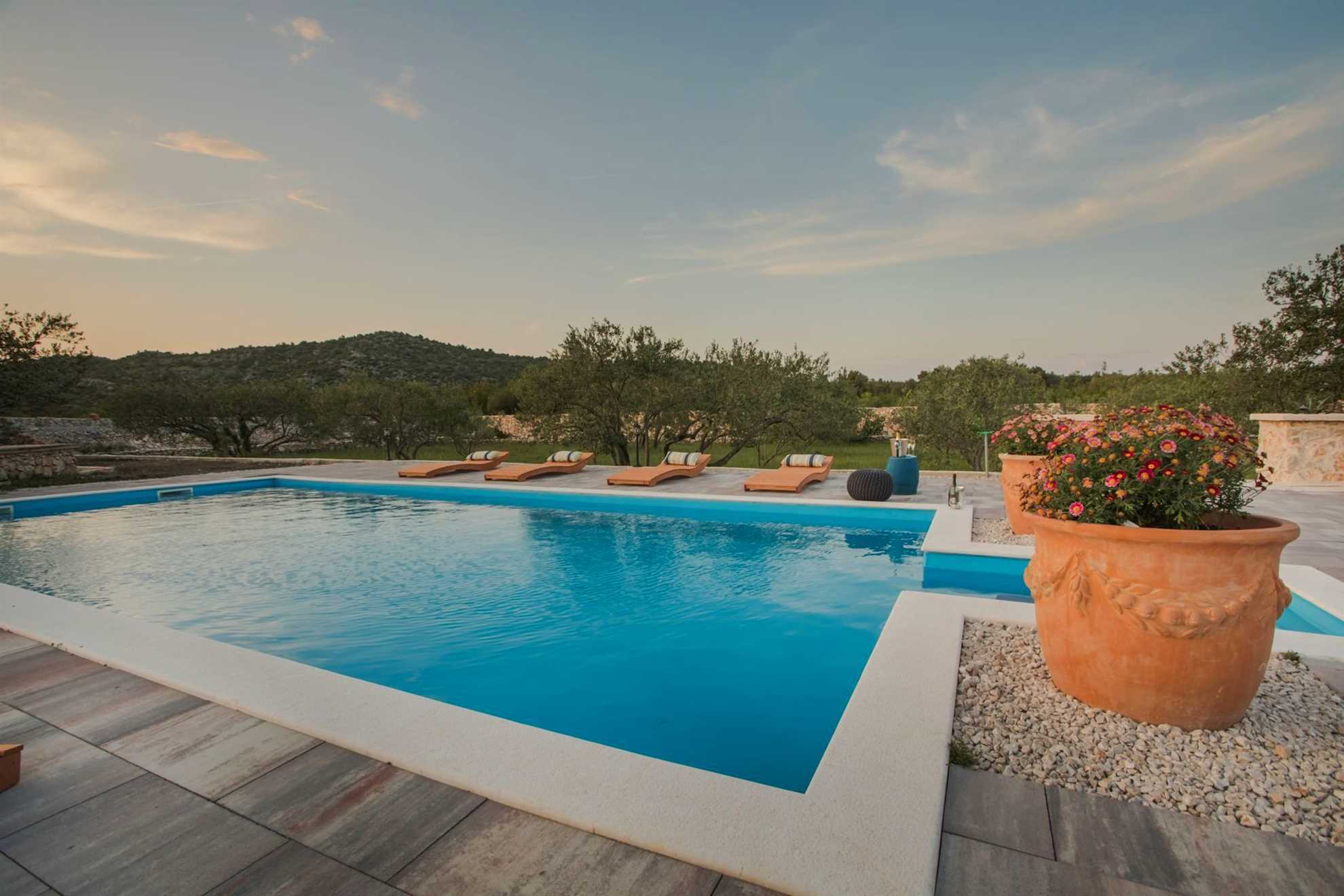 Villa Red Hacienda with Pool