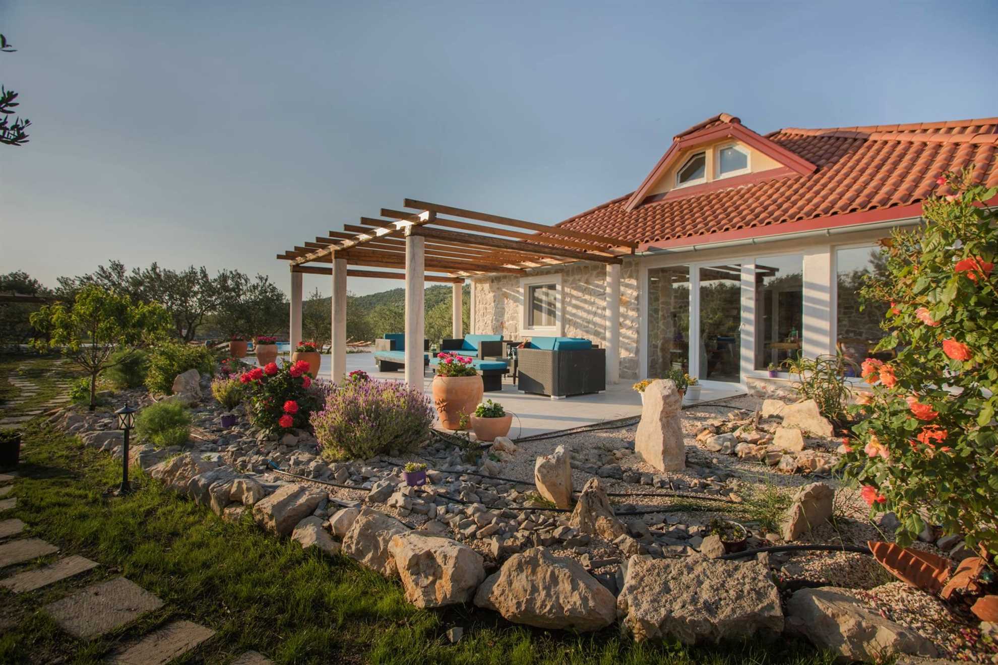 Villa Red Hacienda with Pool