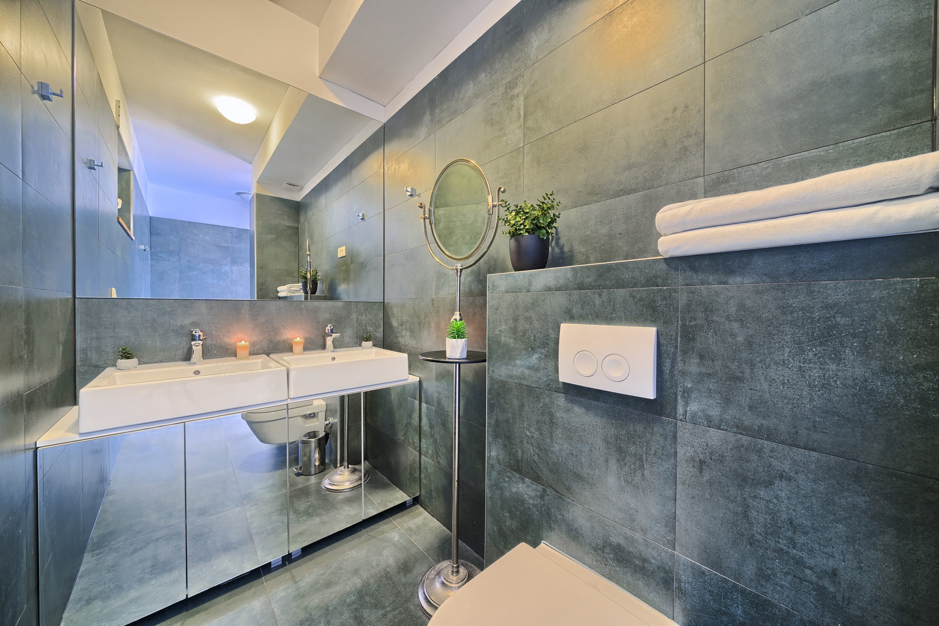 Beachfront Villa Deep Blue with Pool I