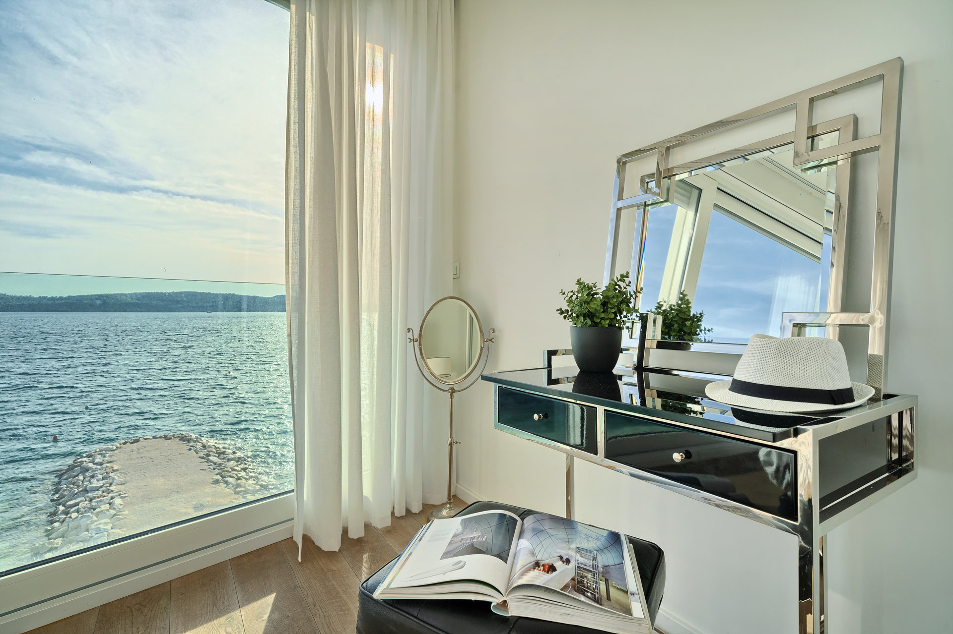 Beachfront Villa Deep Blue with Pool I