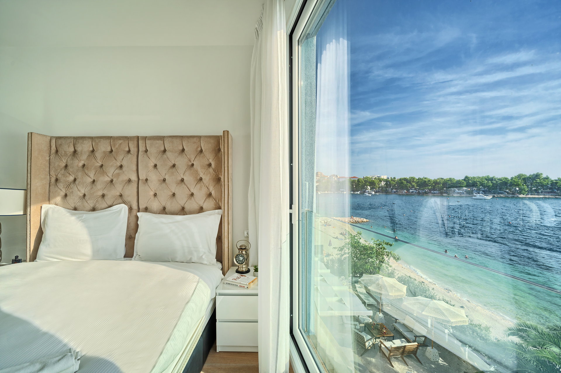 Beachfront Villa Deep Blue with Pool I