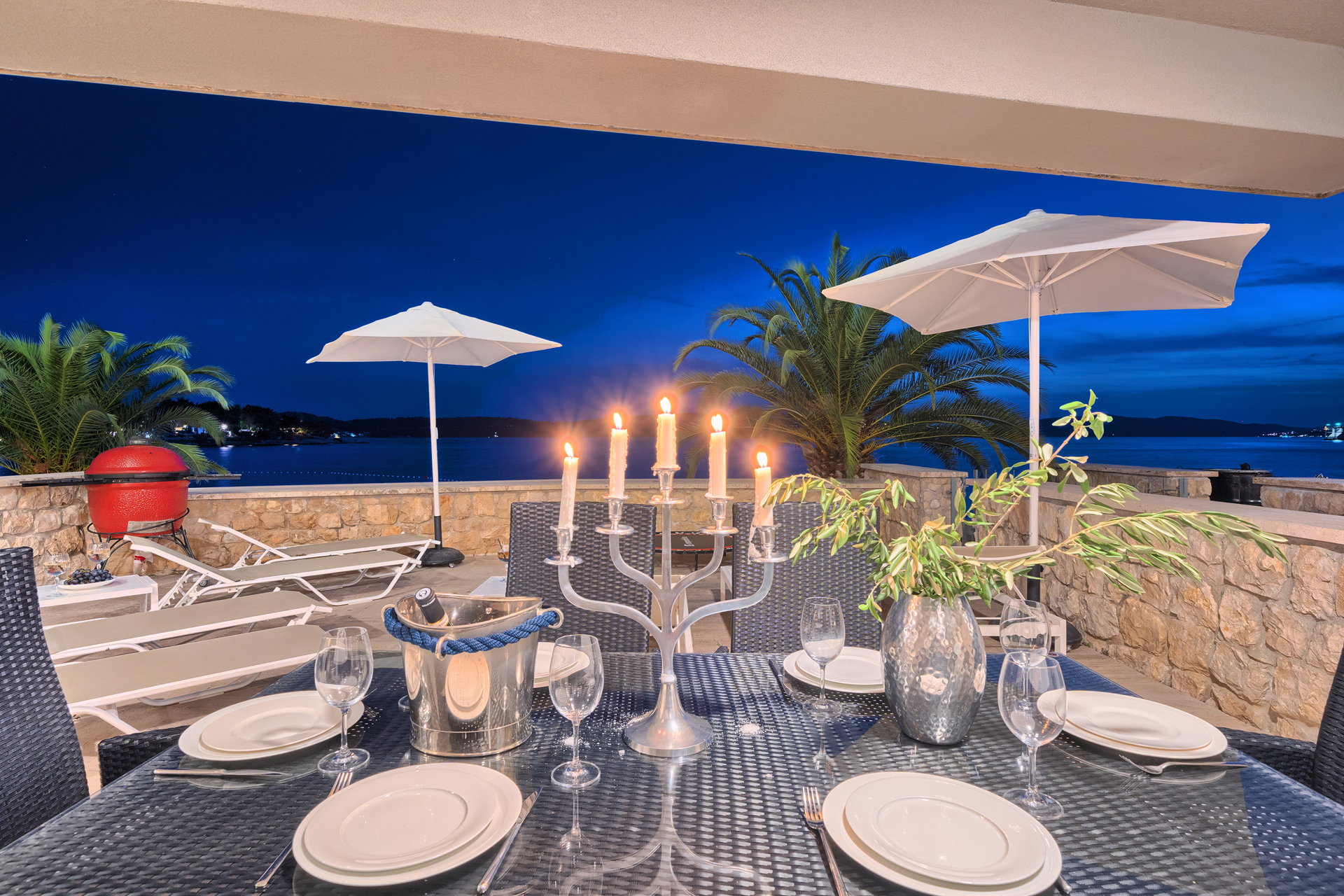 Beachfront Villa Deep Blue with Pool I