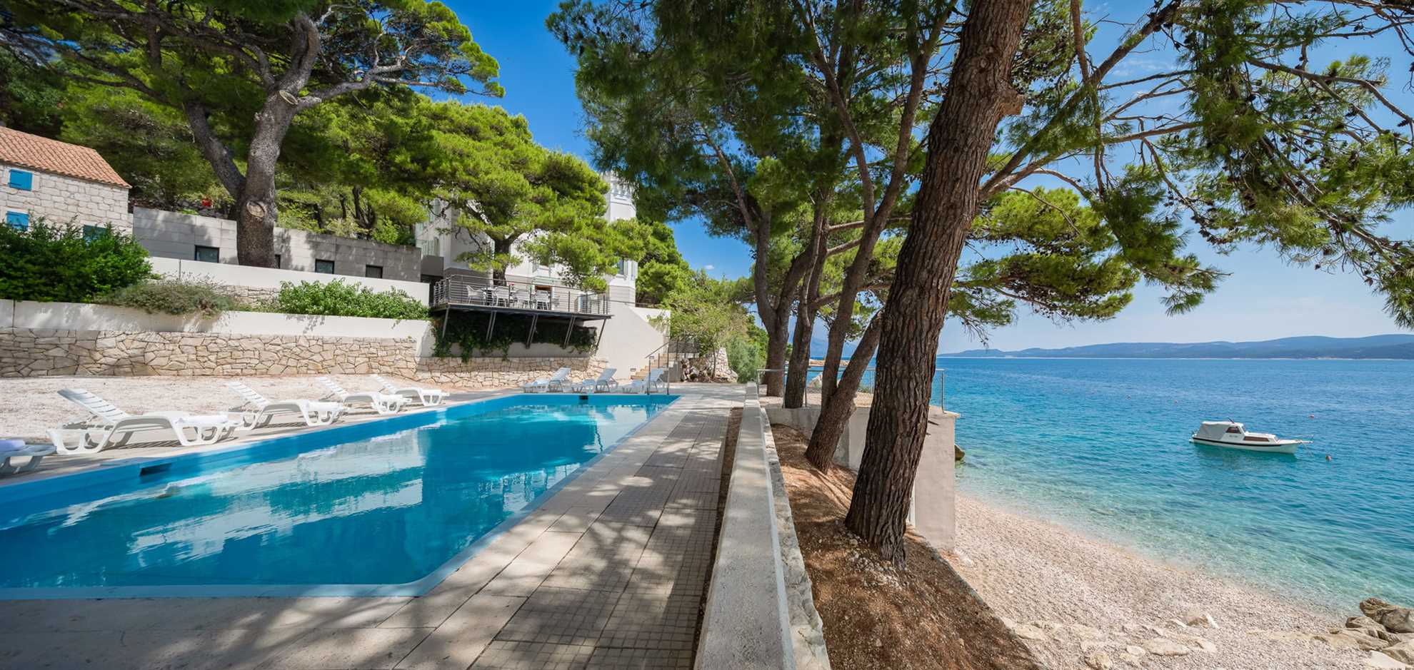 Beachfront Villa Castellum with Pool