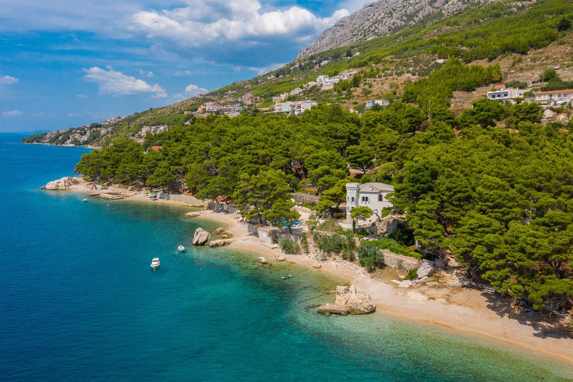 Beachfront Villa Castellum with Pool