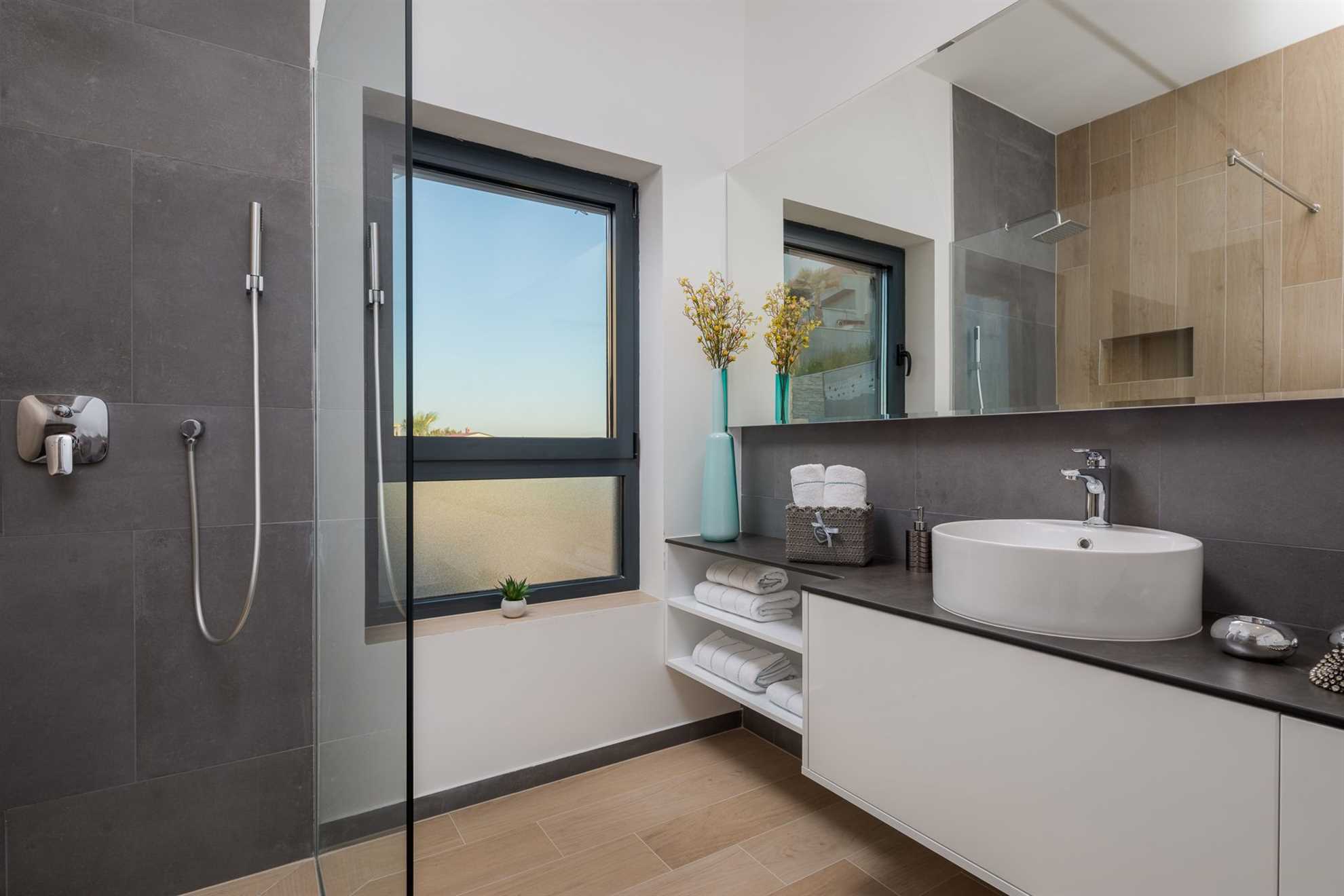Luxury Villa White Pearl with Pool