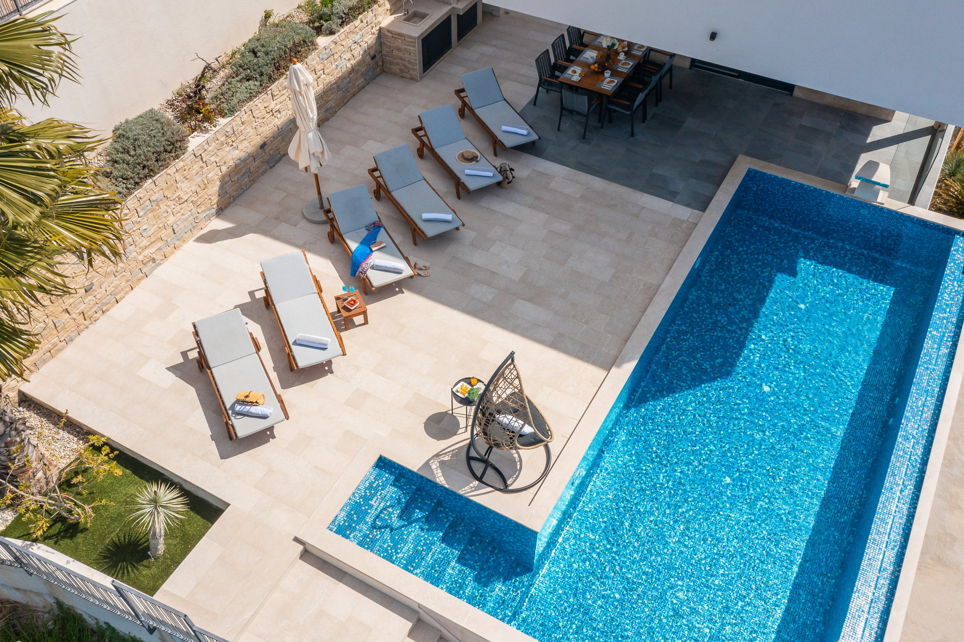 Luxury Villa Black Pearl with Pool