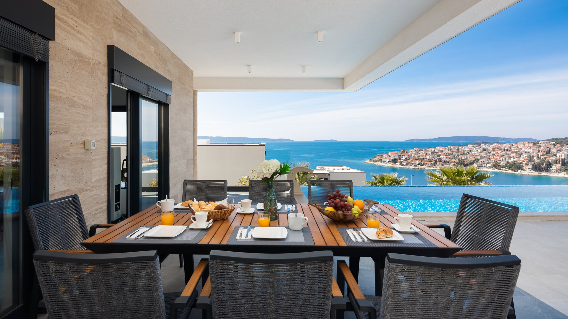 Luxury Villa Black Pearl with Pool