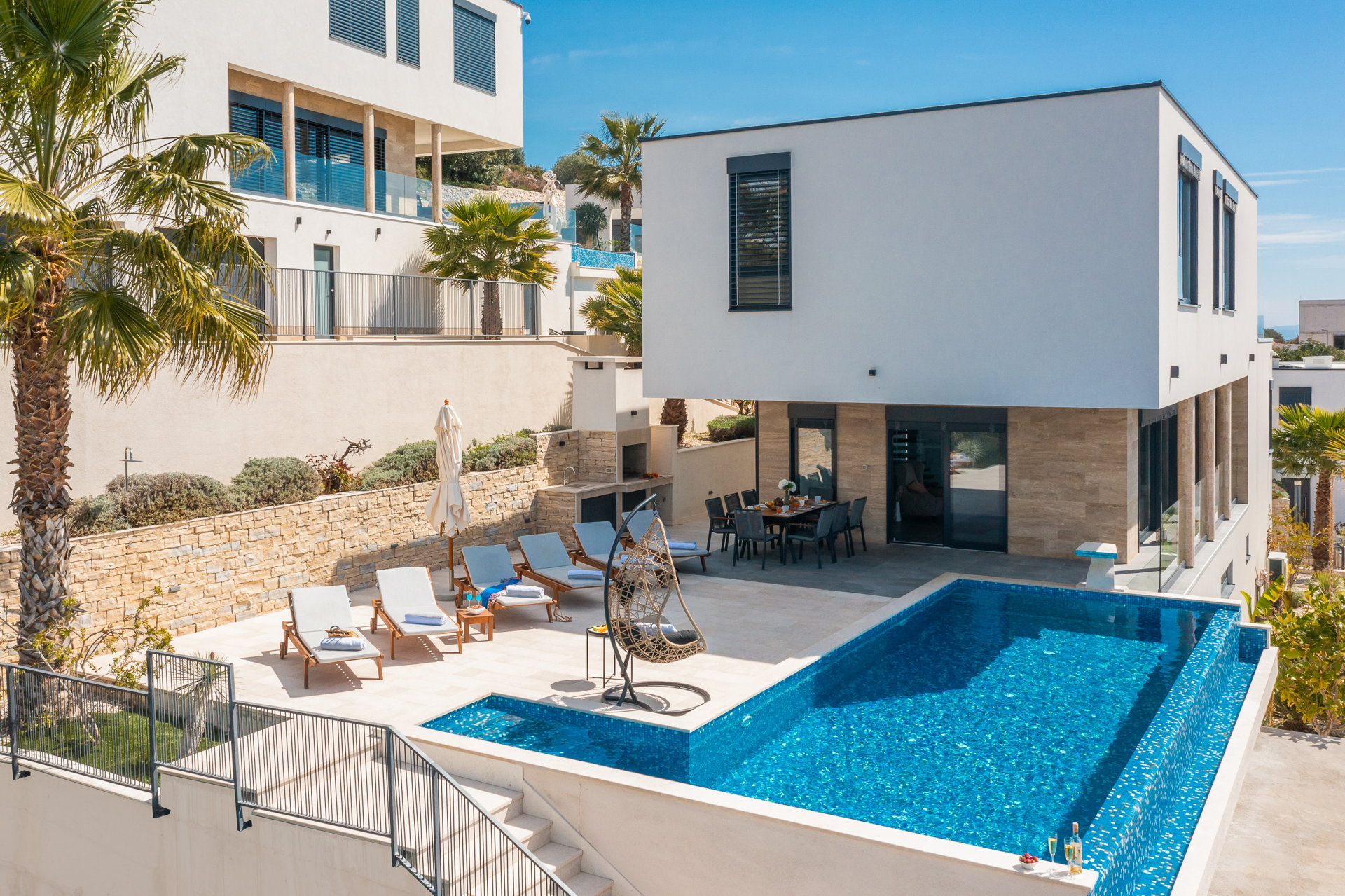 Luxury Villa Black Pearl with Pool