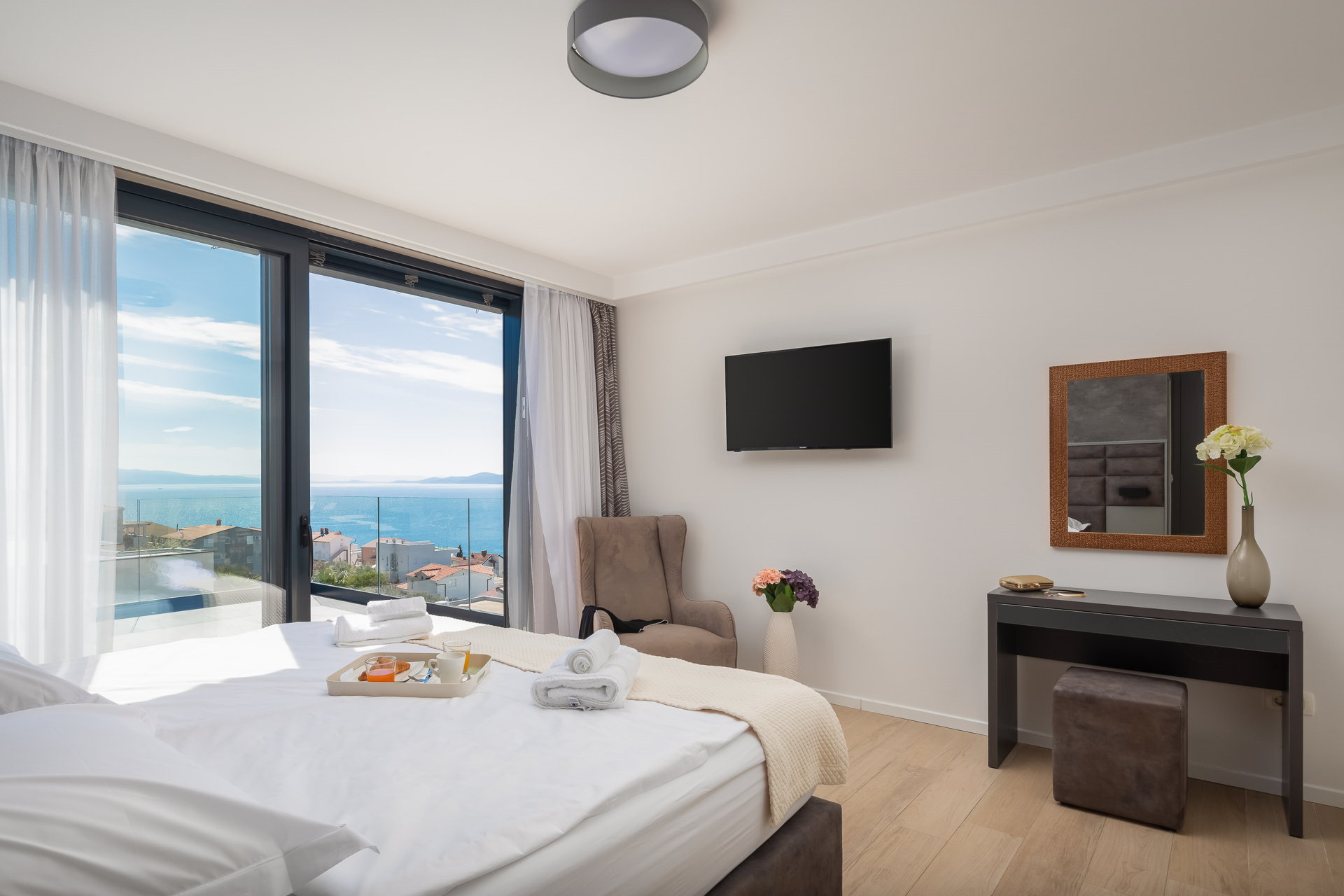 Luxury Villa Black Pearl with Pool