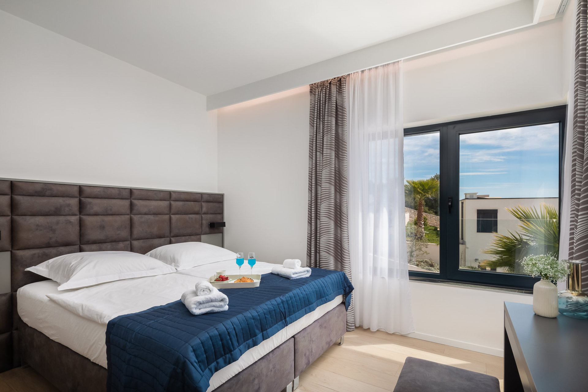 Luxury Villa Black Pearl with Pool